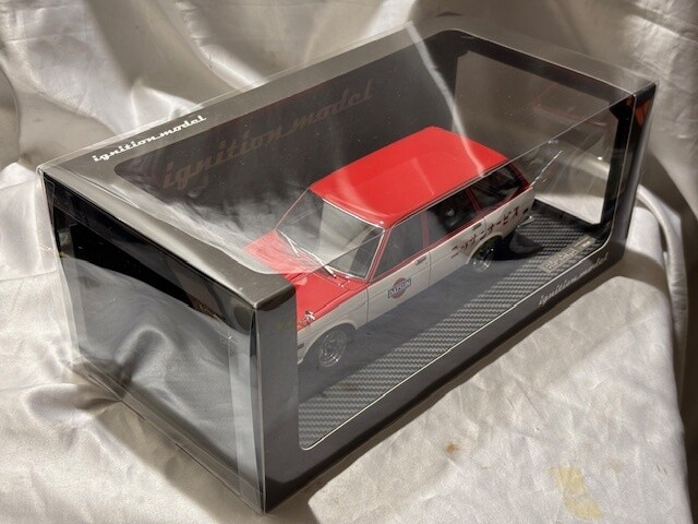 ミニカー 1/18 Ignition Datsun Bluebird 510 Wagon 1/18 Ignition Model Datsun Bluebird (510) Wagon Red - LIVECARMODEL.com