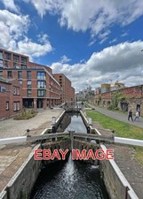 PHOTO  LEEDS OFFICE LOCK