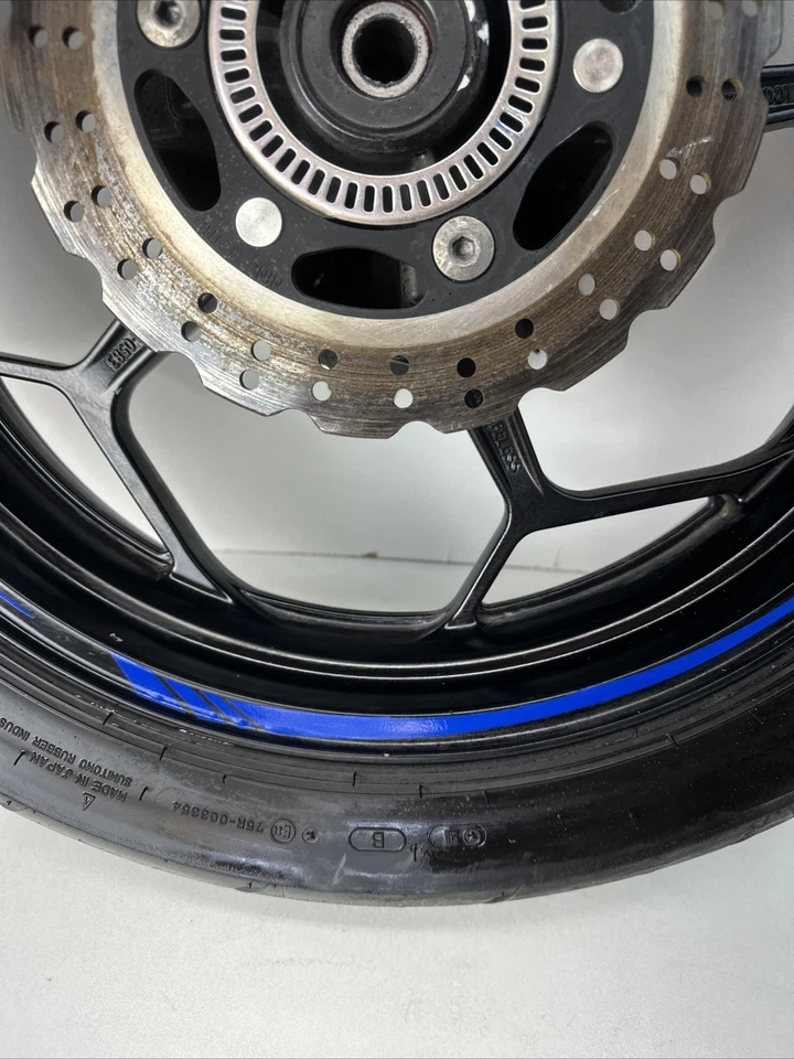 Kawasaki Ninja 300 Ex300B 2014 ABS SE eje trasero llanta rueda trasera con piñón de rotor Foto 2 de 4