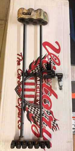SUPER RARE Used QUICK DISCONNECT 6 ARROW QUIVER Hoyt carbon Pro Realtree