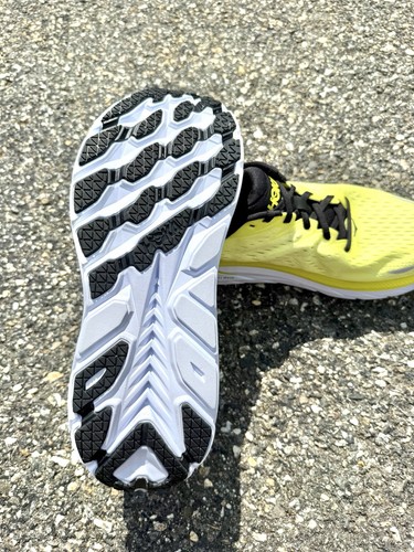 Hoka One One Clifton 8 Running Shoes Sneakers Mens US Size 9 Highlighter Yellow - Picture 5 of 11