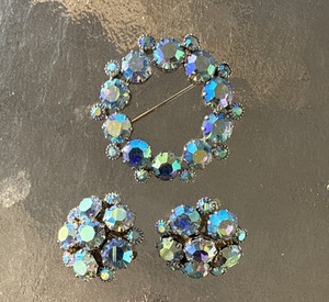WEISS Vintage AB Rhinestone BROOCH PIN & EARRINGS SET Iridescent AURORA BOREALIS
