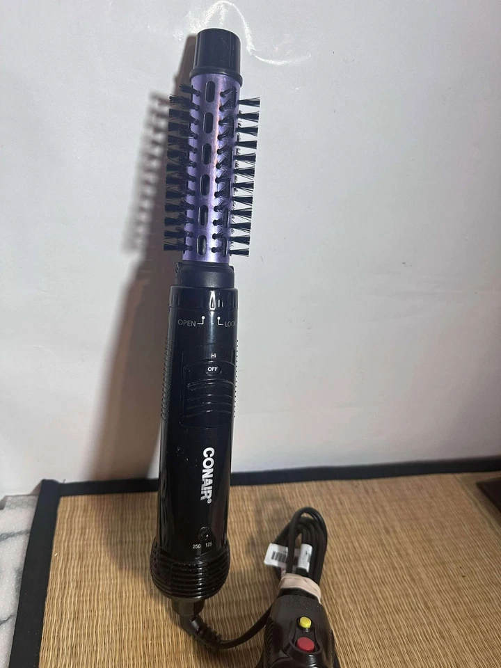 Cepillo de aire caliente Conair 2 en 1 — Cepillo para rizos y cerdas de peinado, calor alto/bajo, doble Foto 4 de 4