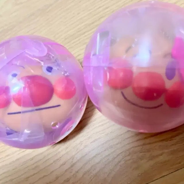 Set of 2 Hoppa Man Gacha Capsules - New