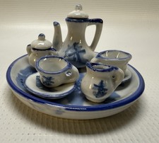 Scale dollhouse ceramic blue and white Windmill Tea Set Mom Mug Teapot Set 10