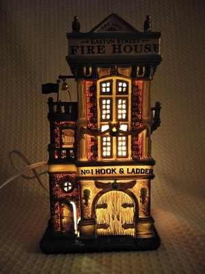 Lemax Easton St. Fire House Figurine 2010 Multicolor Porcelain Intricate Design