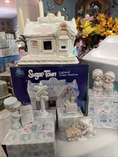 Precious Moments SUGAR TOWN TRAIN STATION 150193 Complete 6 Piece Collectors Set