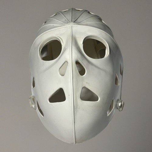 Vintage ~ Mylec ~ Hockey Goalie Mask ~ Backplate - Picture 13 of 16