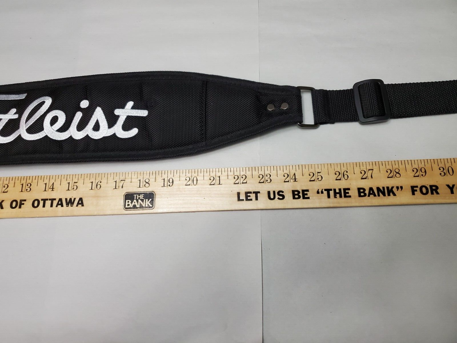 TITLEIST GOLF BAG REPLACEMENT STRAP SINGLE SHOULDER PADDED BLACK/WHITE