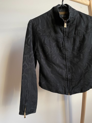 Versace Classic V2 Vintage 90s Womens Baroque Cropped Jacket Size IT 42 - Picture 5 of 13