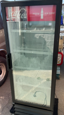 Coke refrigerators Glass Door Merchandiser USED/WORKING tested