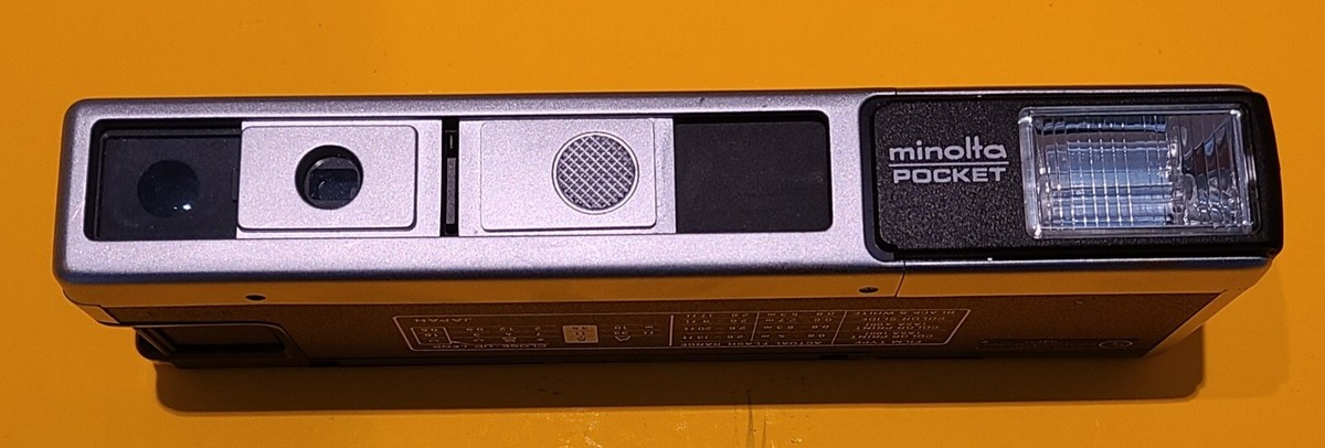 Minolta- Autopak 450Ex Instamatic Camera with flash- with