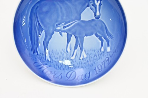 Vintage . 1972 ROYAL COPENHAGEN B&G Mothers Day Horses Plate 6" Diameter - Picture 3 of 6