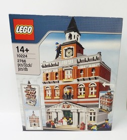 [3-5 Day Ship] LEGO Architecture 10224 Town Hall