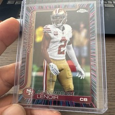 2025 Topps Chrome Football Neon Pulse Refractor Deommodore Lenoir 