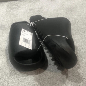 Yeezy Slides | eBay UK