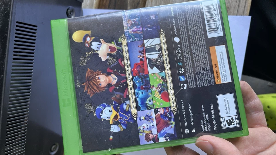 📀 Kingdom Hearts III (Xbox One) – Case + Inserts (NO DISC) - Image 2 of 4