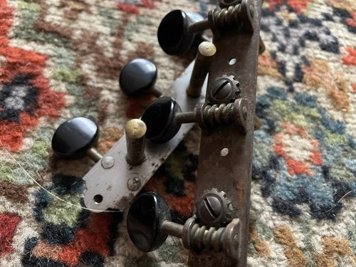 Vintage Guitar Tuners - 3.5cm Centres. Came Off 1938 Gibson Kalamazoo KG32
