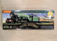 Hornby R1255M Celebrating 100 Years Of The Flying Scotsman Train Set 