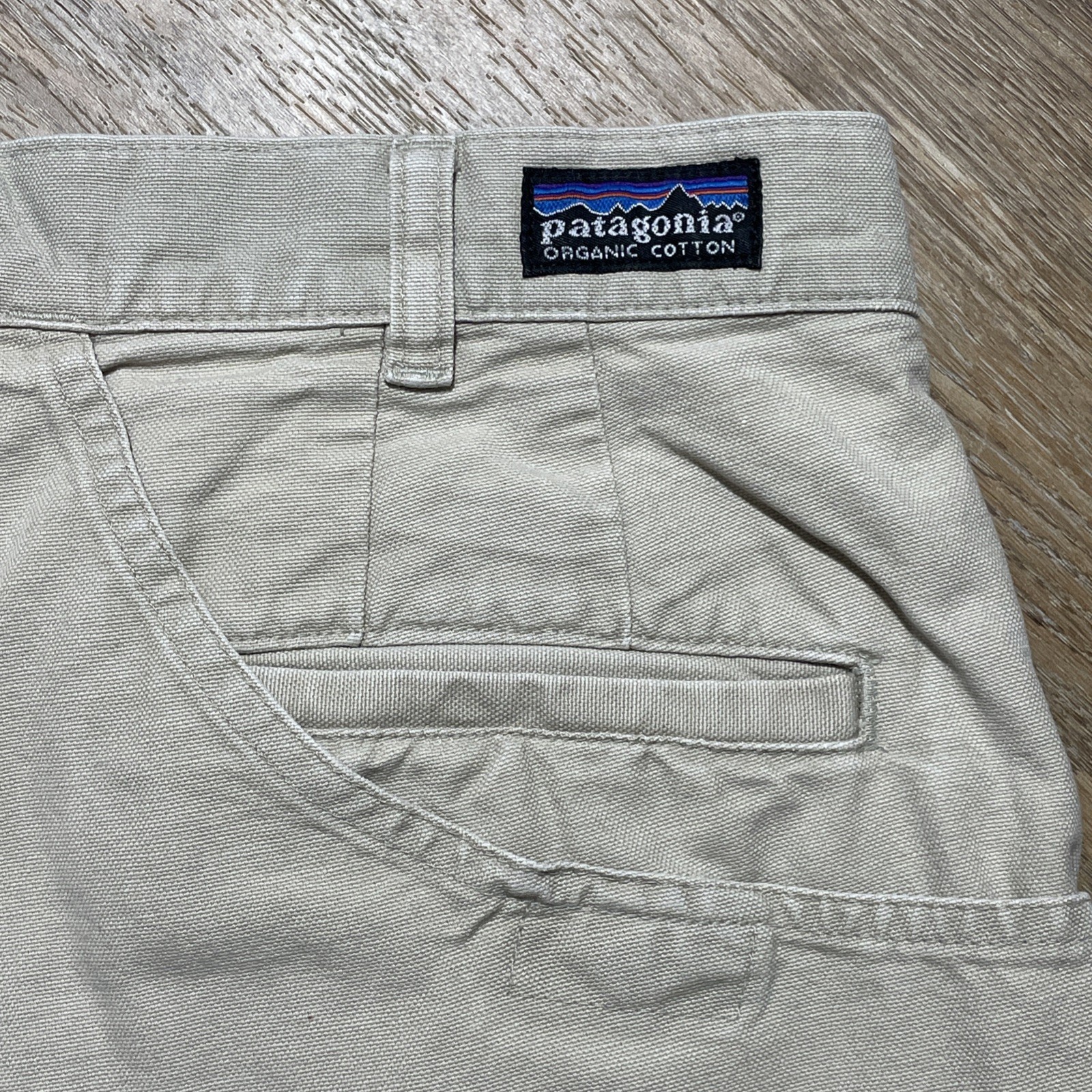 Patagonia Shorts Mens 34 Khaki Organic Cotton Canvas Chino Workwear Casual 8.5” thumbnail 3