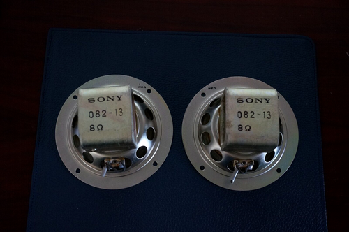 PAIR VINTAGE SONY 082-13 FULL RANGE SPEAKERS / CORAL - Picture 7 of 9