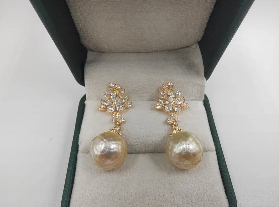 Серьги-гвоздики с японским жемчугом ручной работы 13,3 мм позолота 18 карат - Изображение 4 из 4
