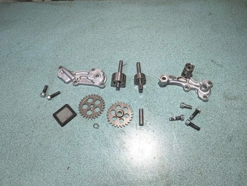 2006 Kawasaki KX450F Oil Pump Left Right KX 450 F KX450