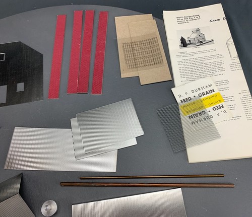 HO Suydam/California Model Co # 12 Grain Elevator - Corrugated Metal Kit HO5300 - Picture 5 of 8