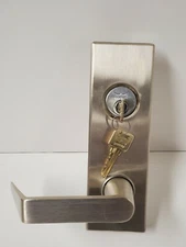 NEW Dorma 9000 Trim YR08 630 Exit Device Trim w/cyl, Wide Stile Escutcheon, Yx08