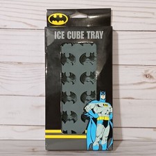DC Comics Batman Bat Signal Ice Cube Tray