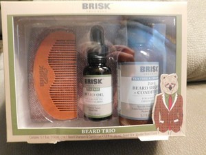 BRISK-Beard-Grooming-Kit-Beard-Oil-Shampoo-amp-Conditioner-and-Wooden-Beard-Comb