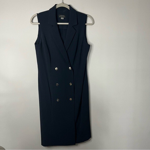 navy blue sleeveless shift dress Midnight Coast 100% Linen Sleeveless Scalloped Button Detail Shift Dress