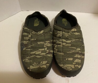 The North Face Thermoball Camo Traction Mule Slip-On  display picture 2