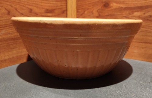 AREND BALSTER'S STORES SCOTCH GROVE, IOWA 8" STONEWARE BOWL - Picture 2 of 11