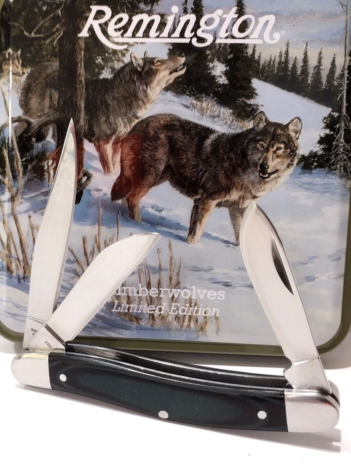Remington Timber Wolves Gift Set Black/Green Micarta Handles Pocket Knife Knives - Image 3 of 4