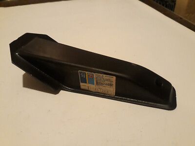 Peugeot J5, Citroen C25, Talbot Express Front Bumper Fix Right 7413.68 NOS OEM