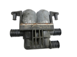 Wasserventil Ventil Heizung für Land Range Rover L322 05-09 4,2 291KW 8374995