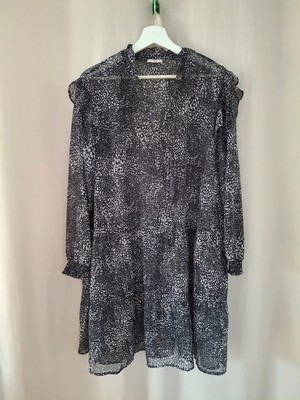 Transparentes Kleid Hängerchen Muster edc Esprit Sommer chic Party Dinner locker