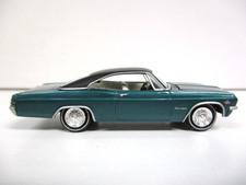 JOHNNY LIGHTNING CHEVY THUNDER - 1965 CHEVROLET IMPALA SS RUBBER TIRES - 1/64