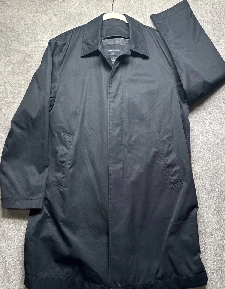 Gabardina negra estilo vintage Banana Republic para hombre M minimalista Dark Academia Foto 2 de 4