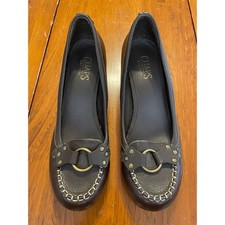 Chaps Womens Low Heel Shoes Size 8.5 Formal Brown Stitched 10/09 Buckle Slip On