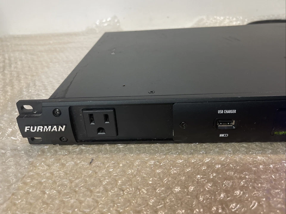 Furman P-1800 PF R Power Conditioner Surge Suppressor. - Image 2 of 4