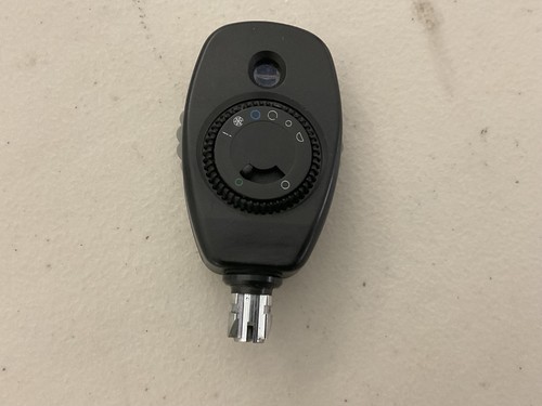 Solo cabezal de otoscopio Heine Beta 200 - Imagen 6 de 7
