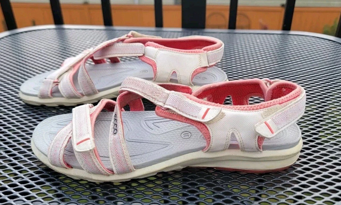 Sandali outdoor donna Ecco Cruise Baja bianco rosa con cinturino in teaberry taglia 39