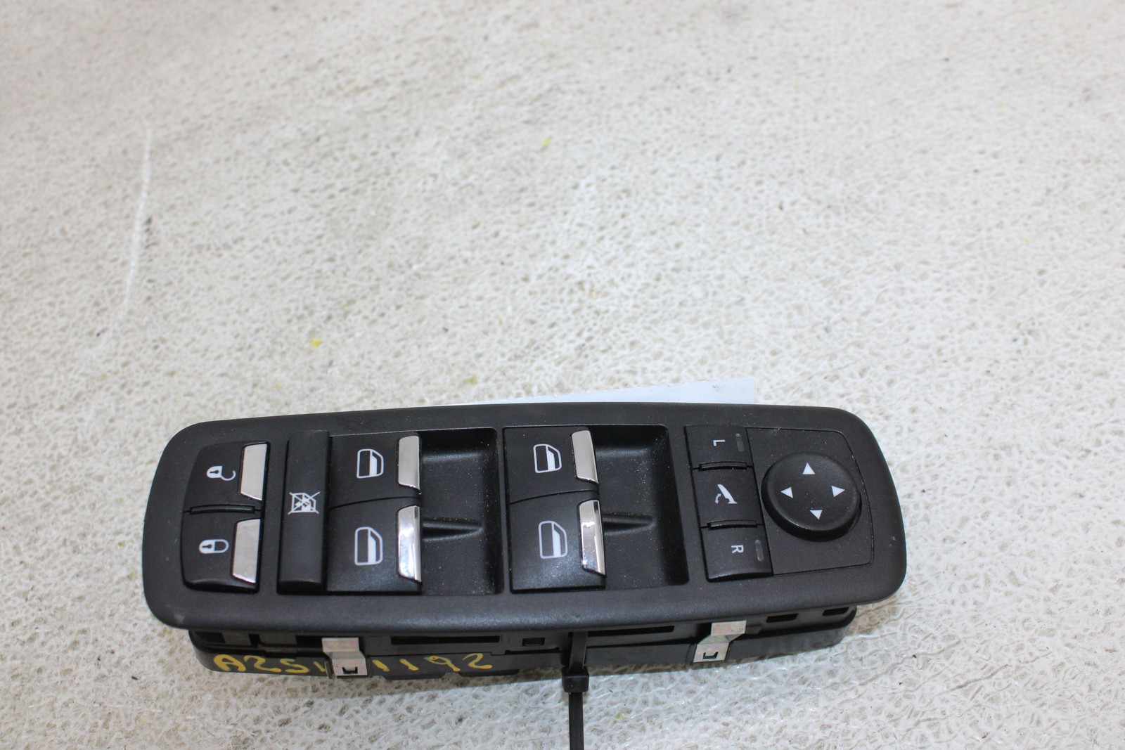 Maserati Ghibli 2015 Front Switch