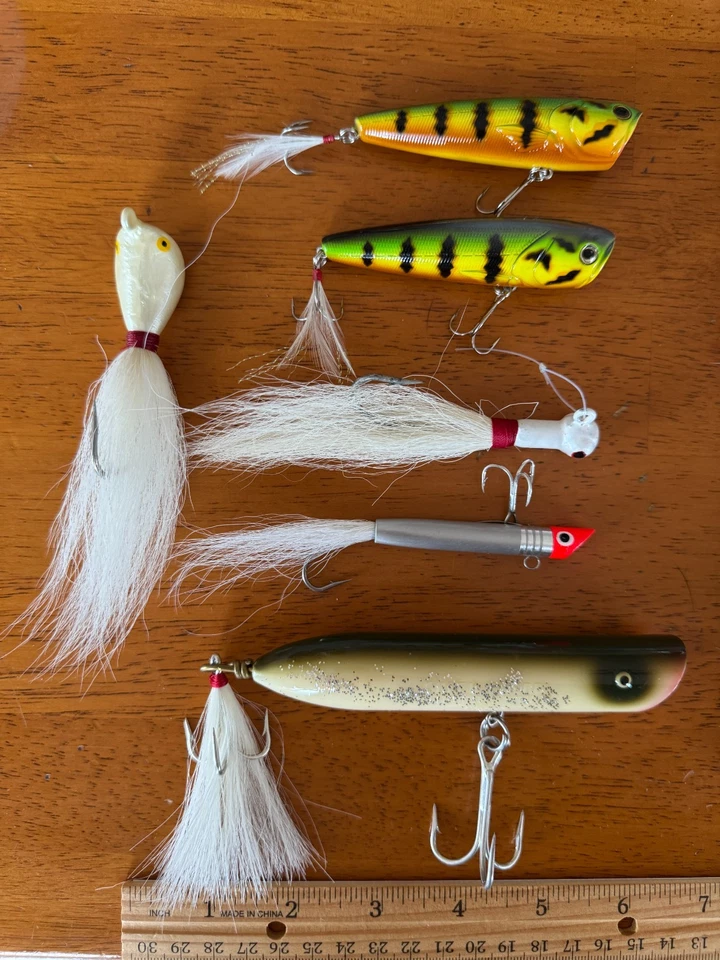 Lote de 13 señuelos - plantillas, plantillas bucktail, todos NOS, dos en paquete, MegaBait, más Foto 3 de 4