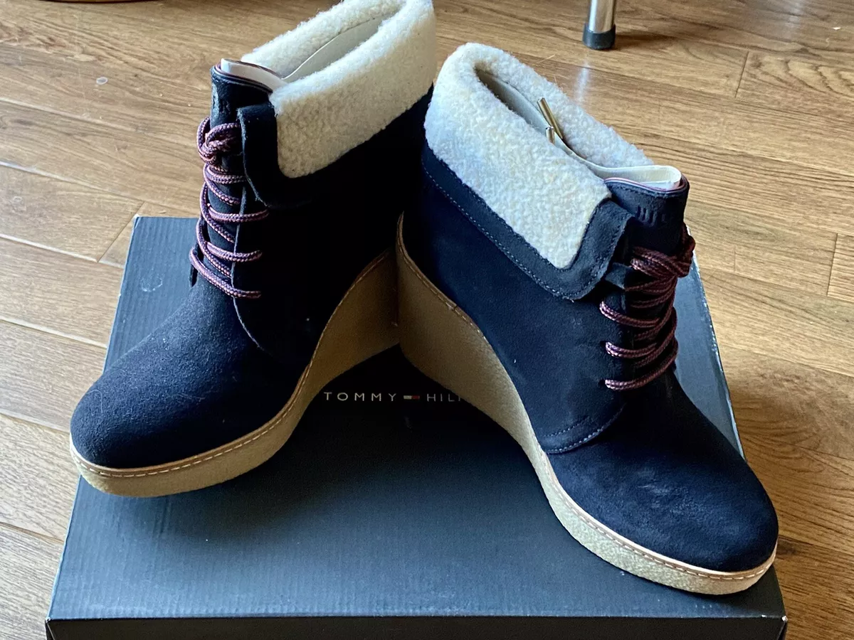 Ladies tommy hilfiger sale boots