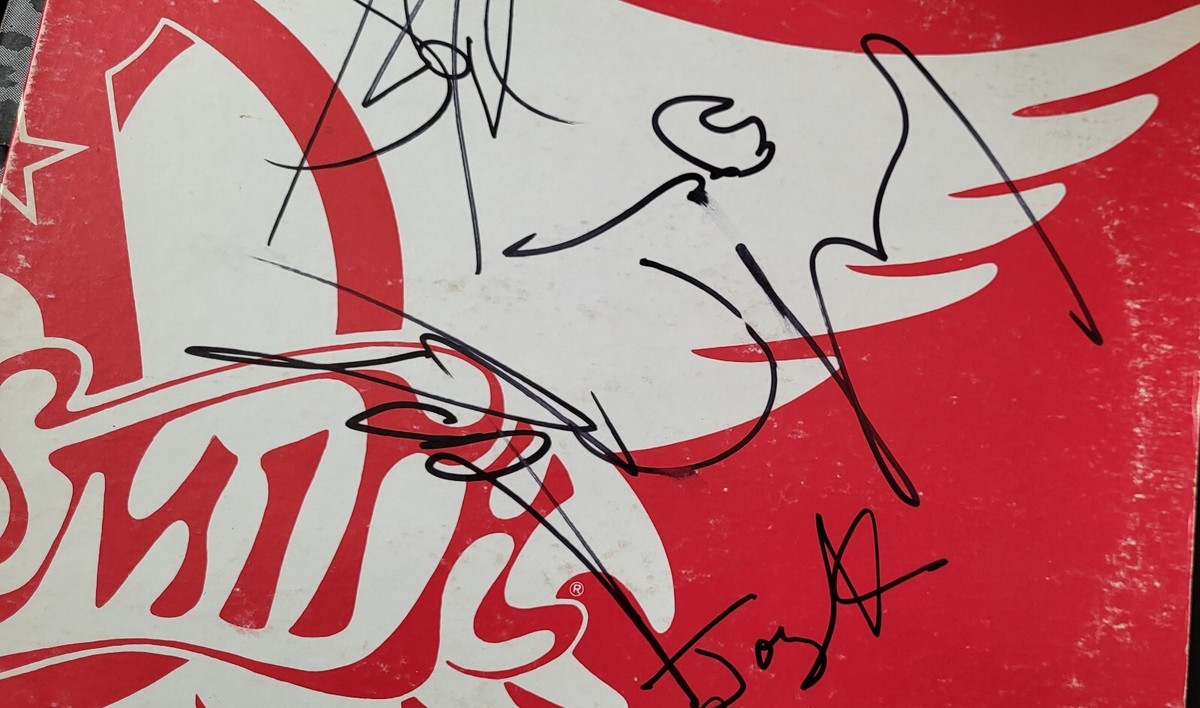 Aerosmith Signed Steven Tyler Joe Perry Autograph Joey Kramer Tom