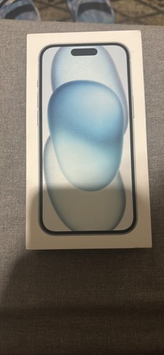 Apple iPhone 15 - 128 GB - Blue (Unlocked) - Picture 1 of 2
