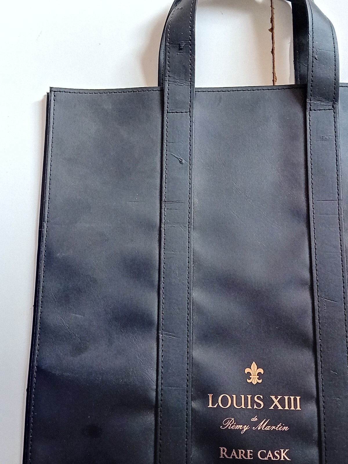 Sac De Voyage Rémy Martin En Toile Beige – Bandoulière Ajustable, Poche Intérieure